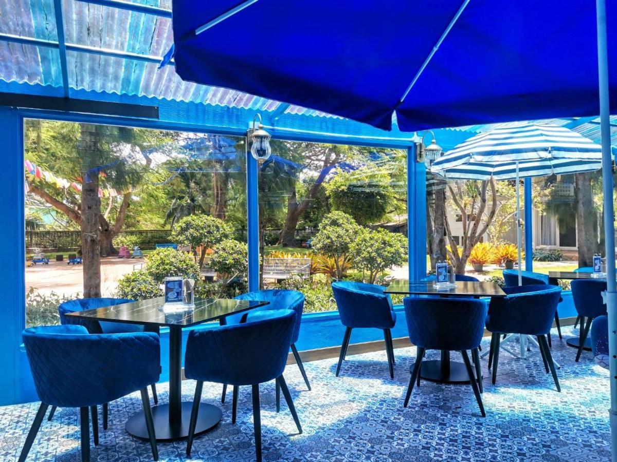 Beach Walk Boutique Resort Bang Saen Luaran gambar