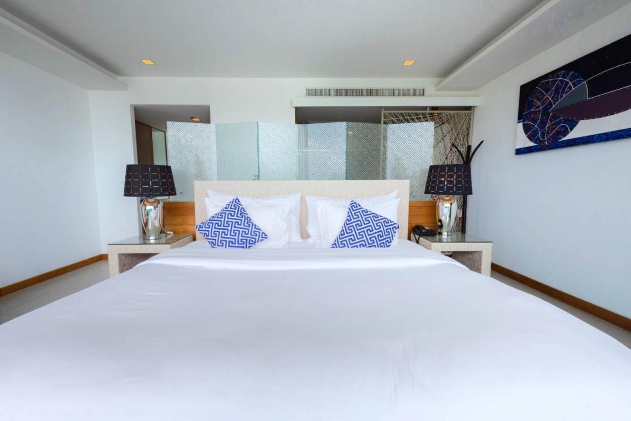 Beach Walk Boutique Resort Bang Saen Luaran gambar