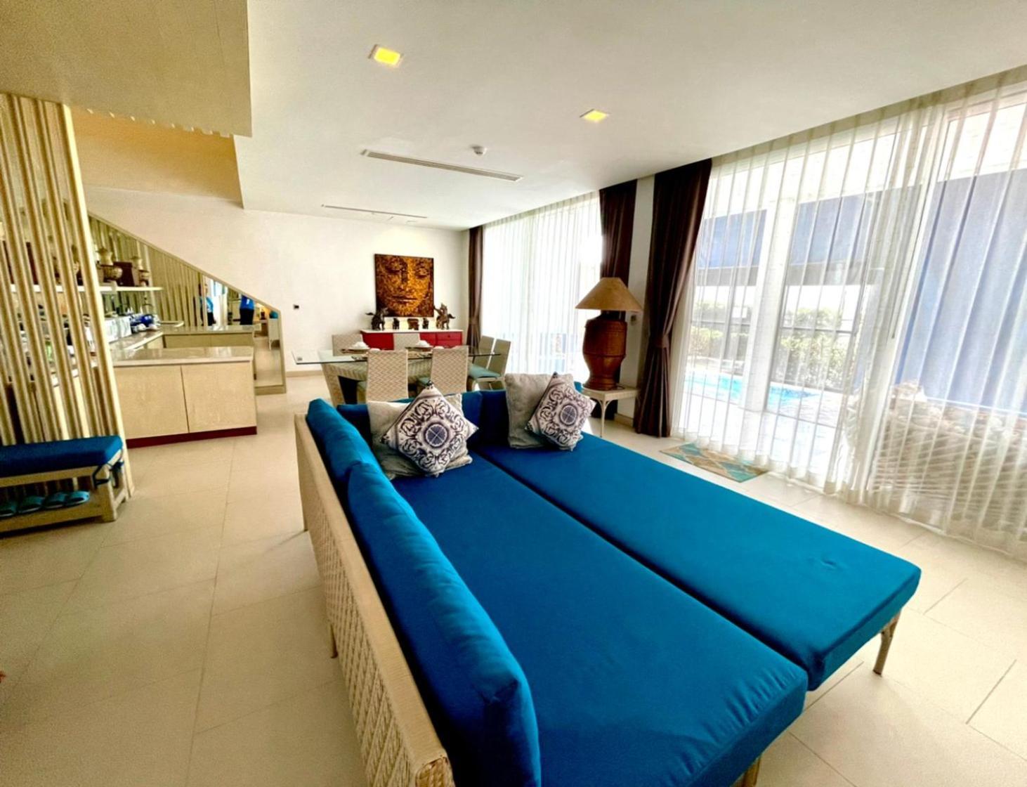 Beach Walk Boutique Resort Bang Saen Bilik gambar
